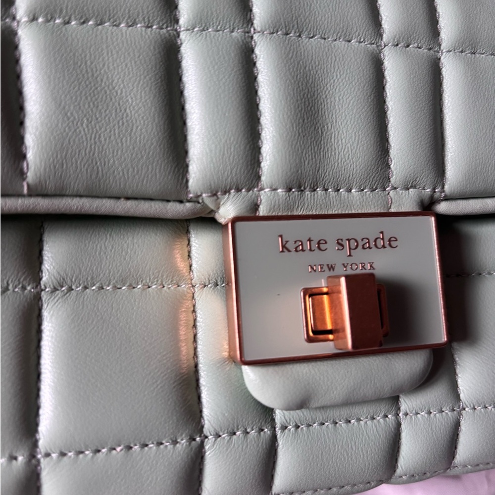 Kate Spade Mint Quilted Shoulder Bag with Gold Chain - Picture 2 of 9